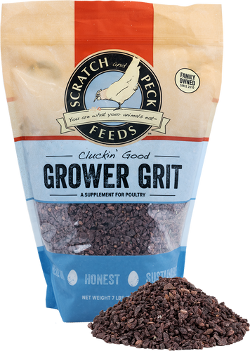 Scratch and Peck Feeds Cluckin’ Good Grower Grit